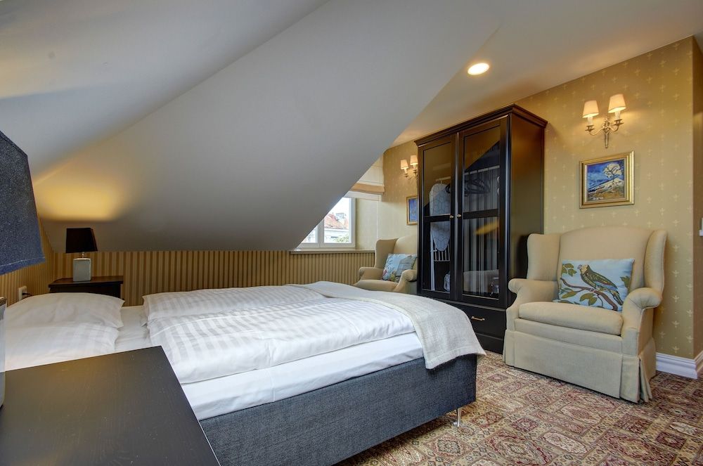 German 18 - Luxury Vilnius Apartment Royal Penthouse, City View, Courtyard Area 5