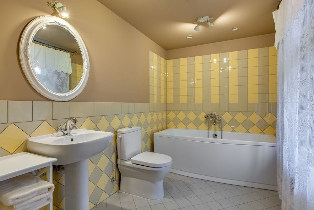 Karlamuiza Country Hotel Romantic Cottage, 1 Bedroom, Garden View, Garden Area 2