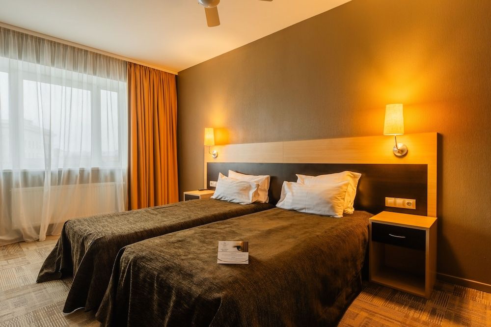 Liva Hotel Standard Double or Twin room with Gym access 3