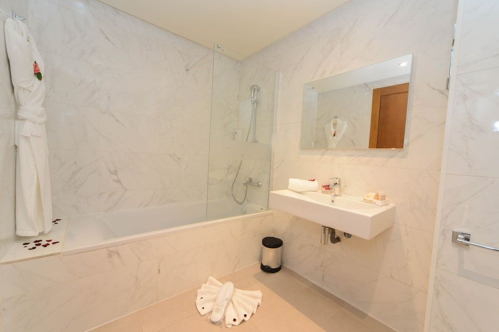 Golden Star Casablanca Standard Room 7