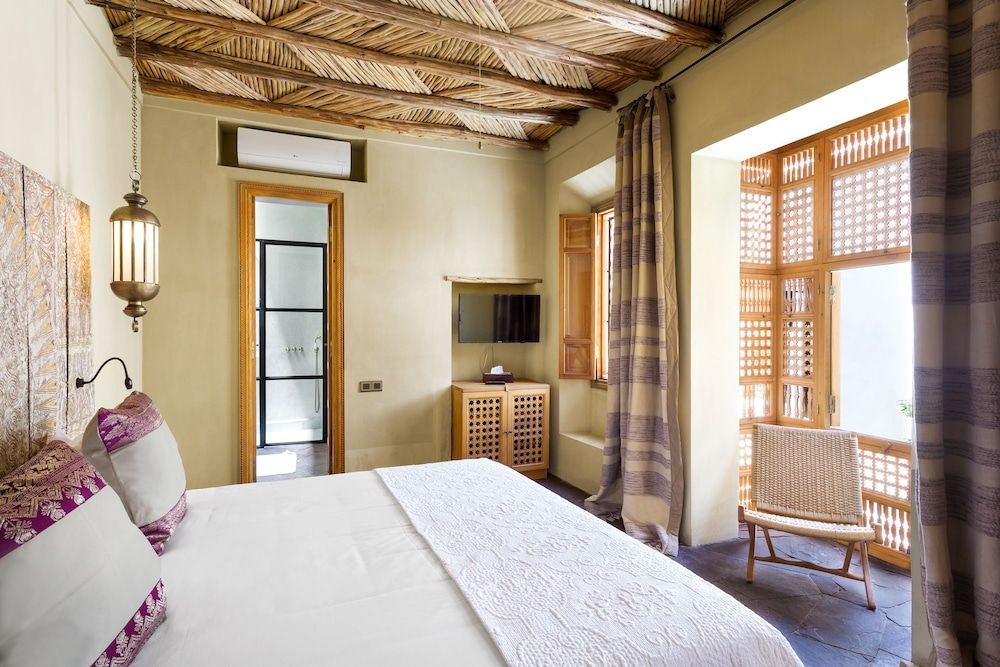 Ryad Dyor Nour Junior Suite 2