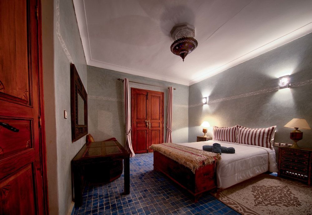 undefined All green house 9