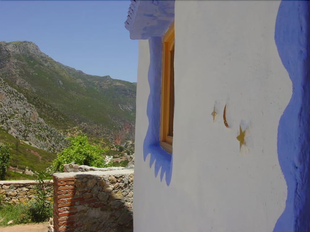 Caiat Refuge Family Quadruple Room, Multiple Beds, Fireplace, Slope side (Panorama) 2