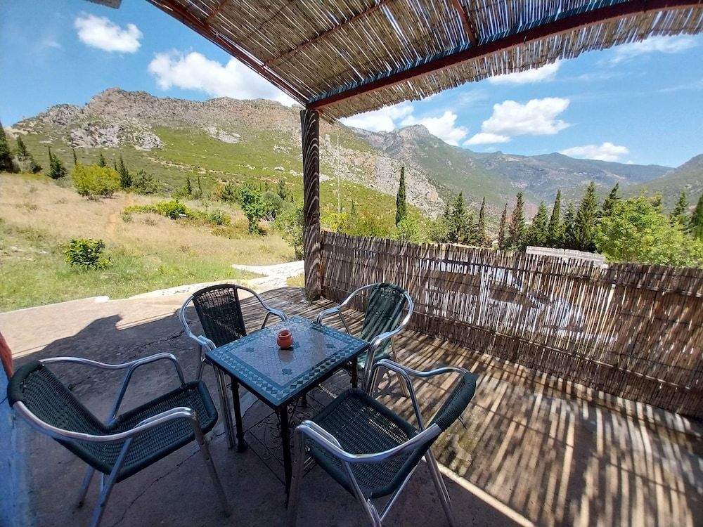 Caiat Refuge Family Apartment, 2 Bedrooms, Private Bathroom, Mountainside 9