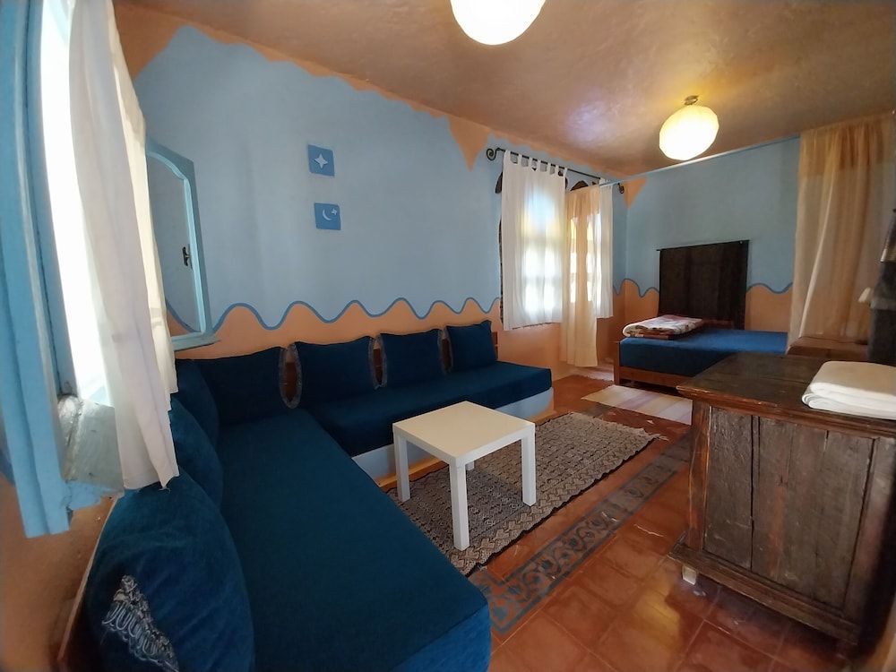 Caiat Refuge Family Quadruple Room, Multiple Beds, Fireplace, Slope side (Panorama) 5