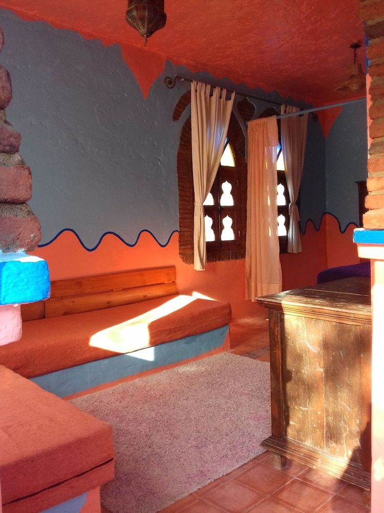 Caiat Refuge Family Quadruple Room, Multiple Beds, Fireplace, Slope side (Panorama) 3