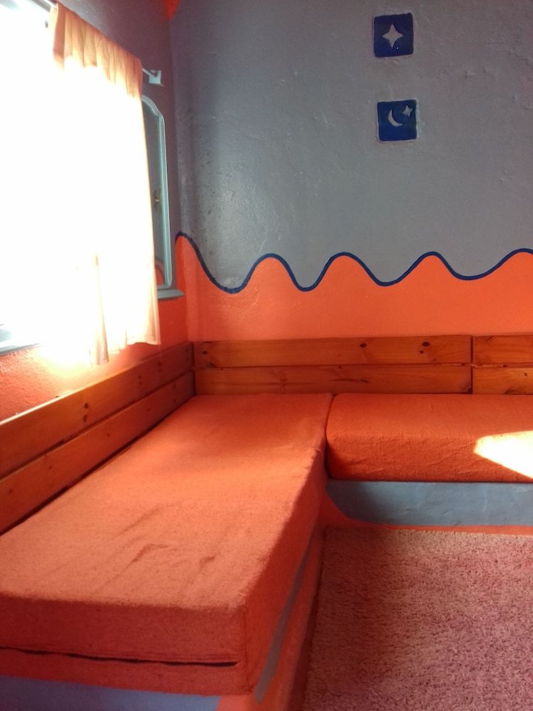 Caiat Refuge Family Quadruple Room, Multiple Beds, Fireplace, Slope side (Panorama) 7