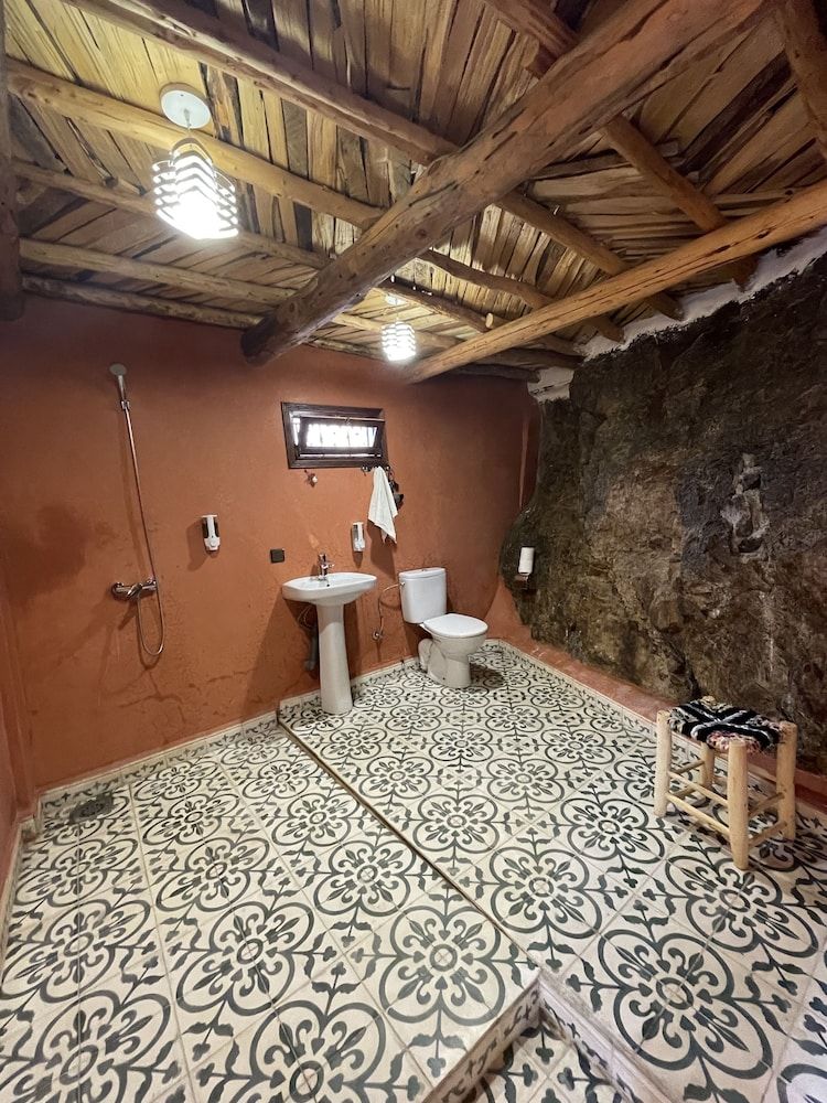 Riad Atlas 4 Seasons Deluxe Suite with Terrace 3