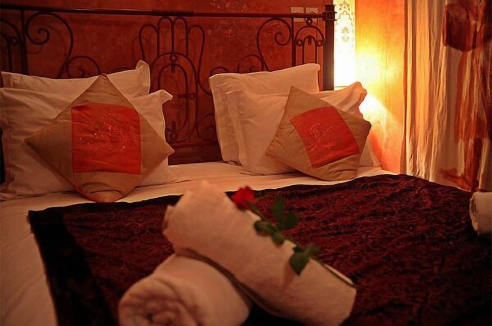 undefined Riad Amiris 10