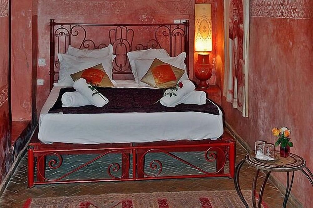 undefined Riad Amiris 4