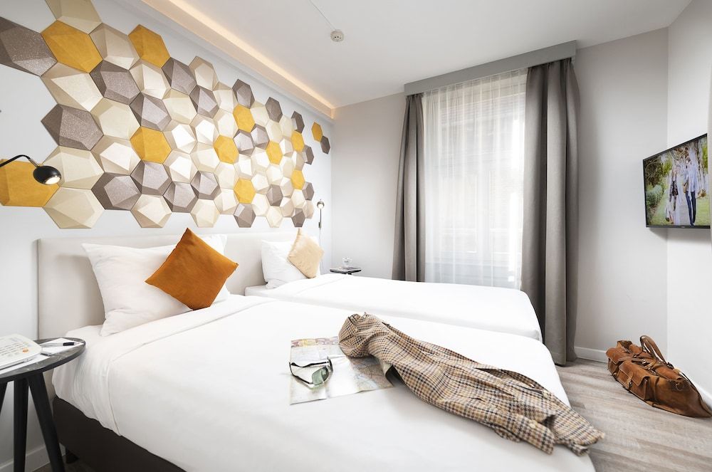 undefined Three Corners Hotel Art