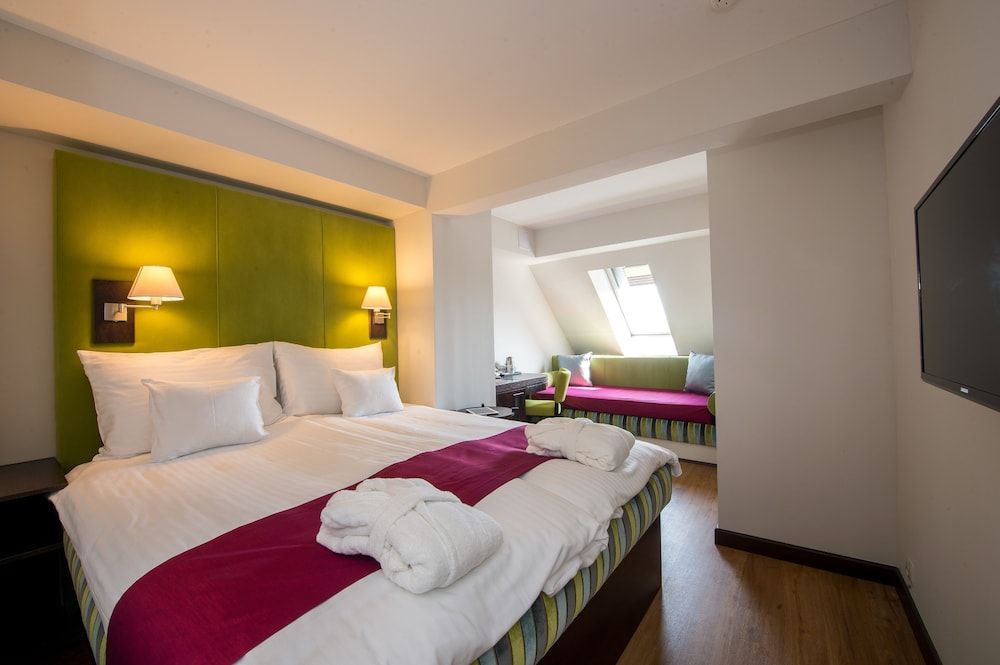 Three Corners Hotel Art Comfort Double Room + Extra bed 3