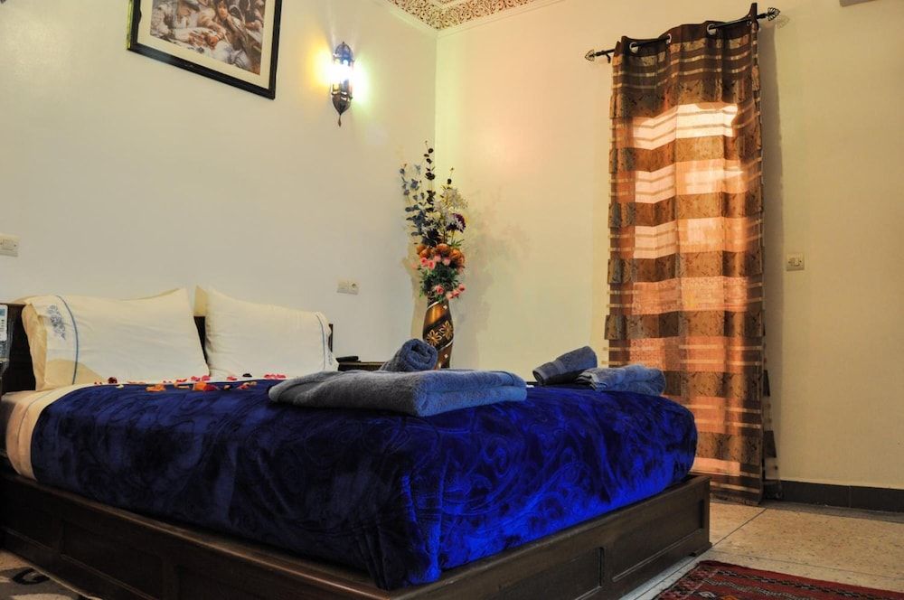 undefined Riad Jibril 5