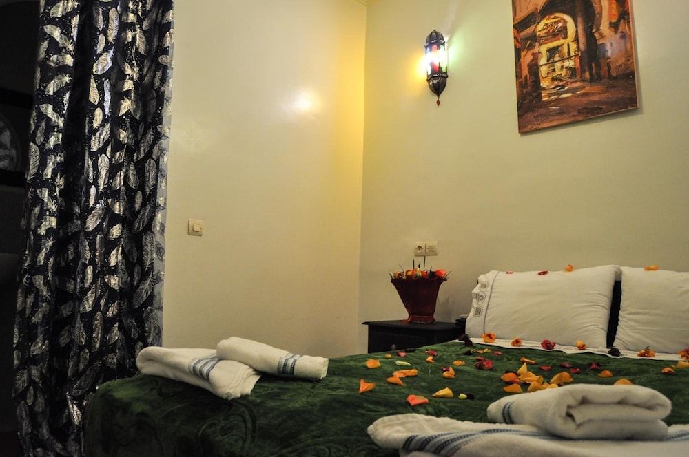 undefined Riad Jibril 6