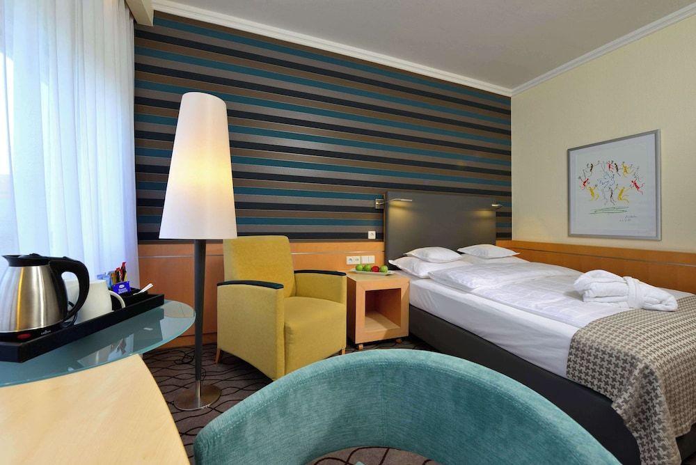 Best Western Premier Parkhotel Kronsberg Business Room, 1 Queen Bed 3