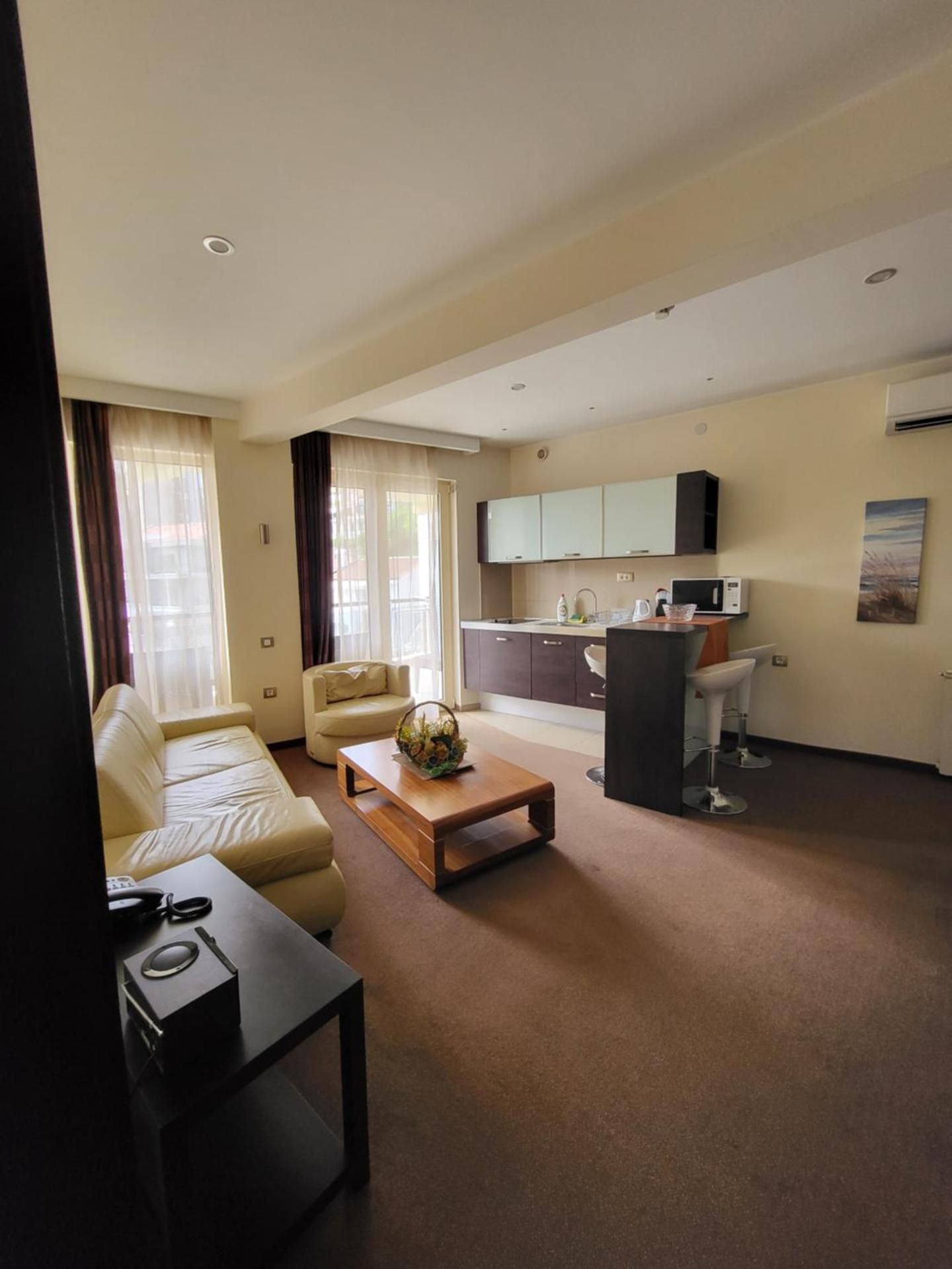 Comfort Two-Bedroom Apartment with Partial Sea View