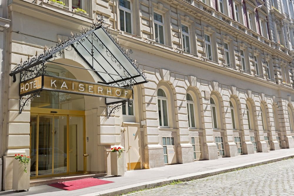 undefined Hotel Kaiserhof Wien 6