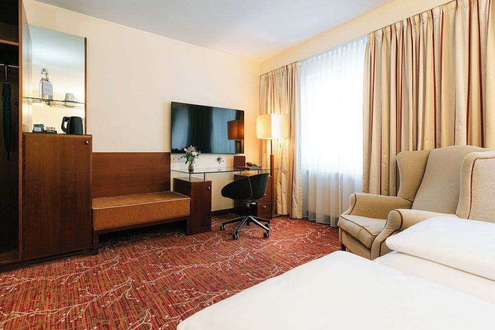 undefined Hotel Kaiserhof Wien 4