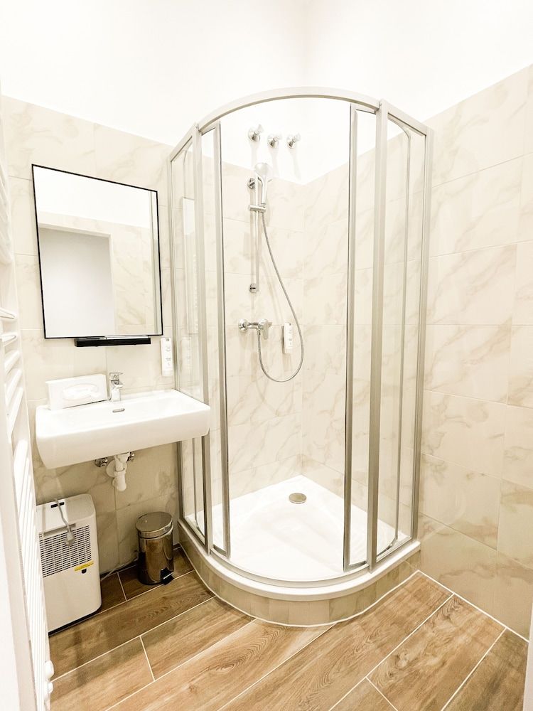 Boutique Hotel Piano Nobile – am Stubenring Standard Double Room 7