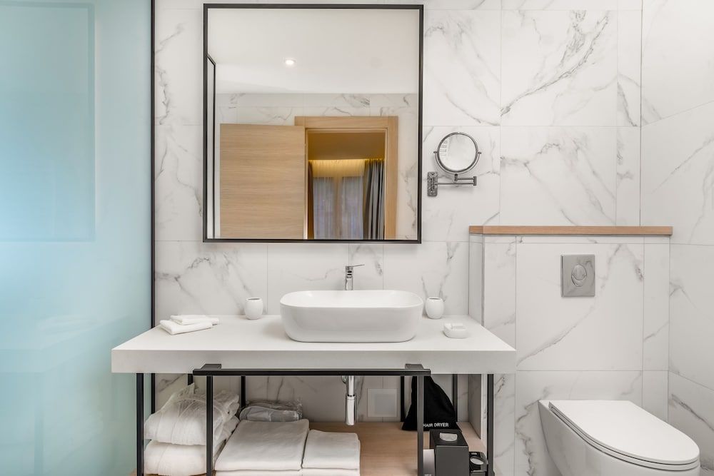 Lazure Hotel and Marina Studio with kitchen - Contemporary Building 2