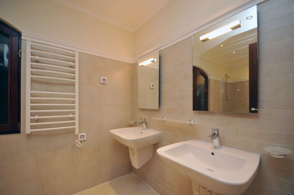 St. George Apartments and Villa with pool Deluxe Apartment, 2 Bedrooms, 2 Bathrooms, Sea View (St. George) 9