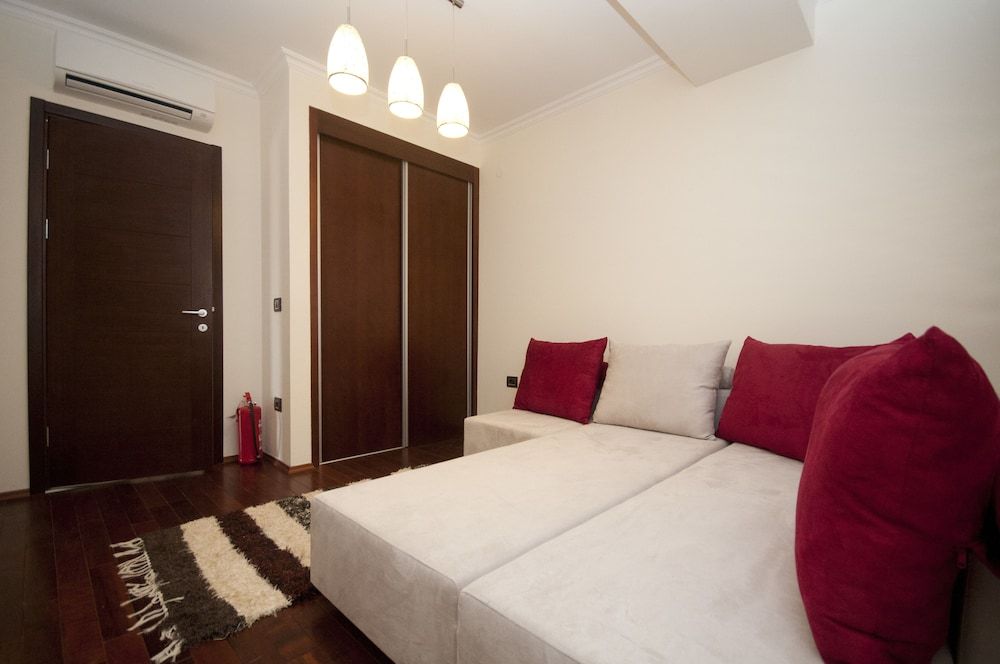 St. George Apartments and Villa with pool Deluxe Apartment, 2 Bedrooms, 2 Bathrooms, Sea View (St. George) 4