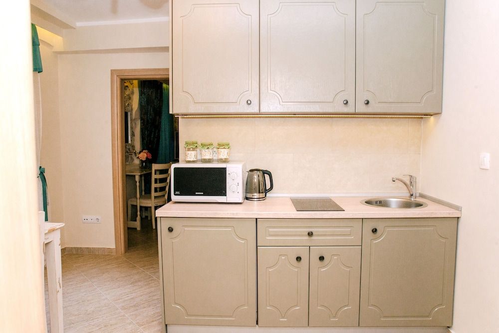 D & Sons Apartments Deluxe Apartment, 2 Bedrooms 12