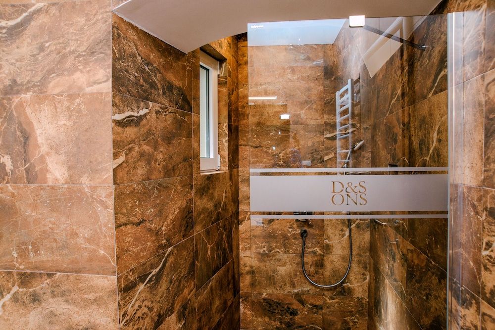 D & Sons Apartments Luxury Apartment, 2 Bedrooms, Balcony 19