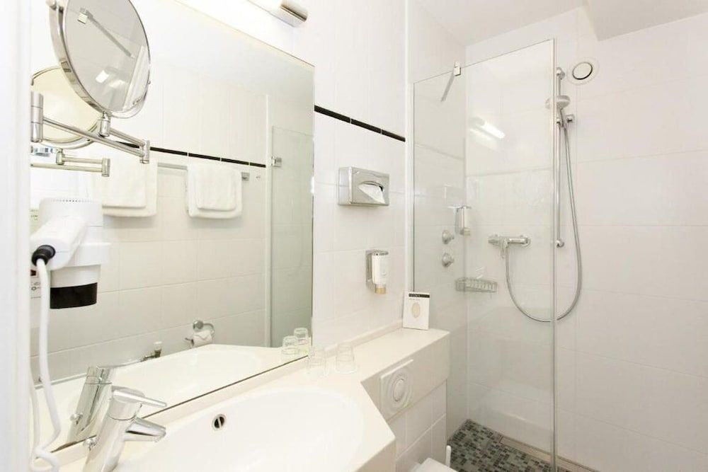undefined Hotel Scala Frankfurt City 8