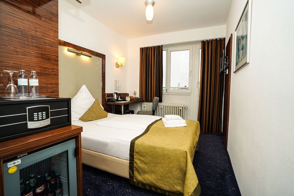 undefined Hotel Scala Frankfurt City