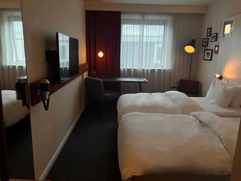 B&B HOTEL Derby Twin Room 2