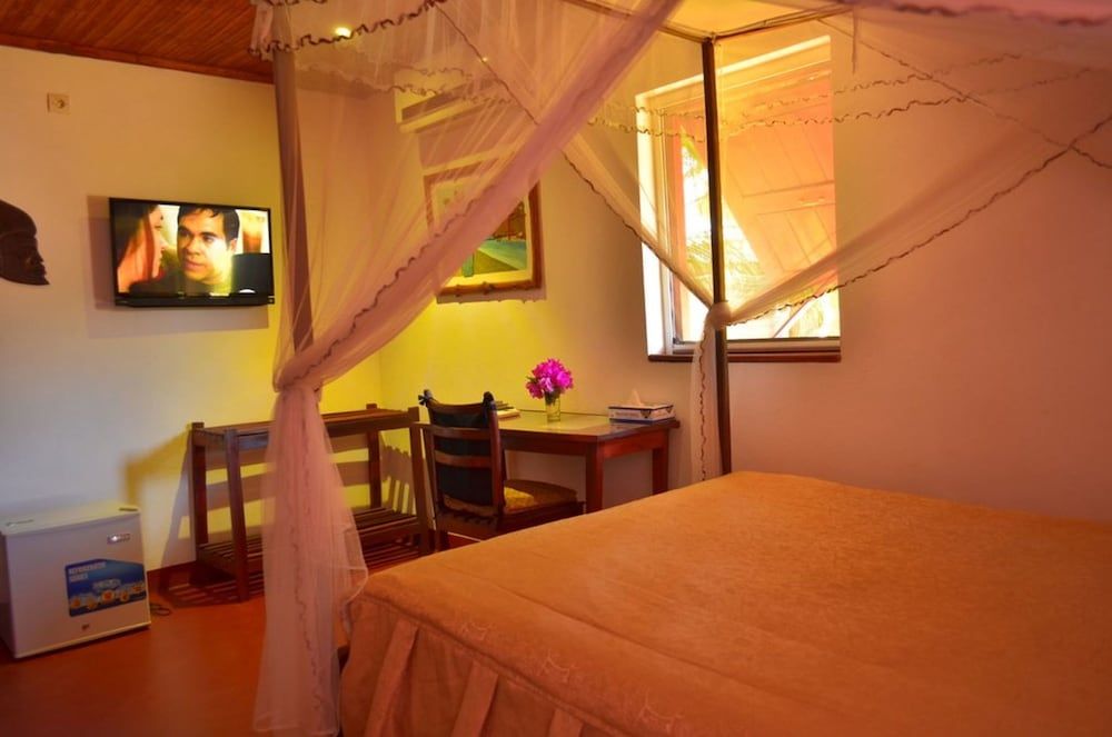 Edena Kely Traditional Bungalow, 2 Bedrooms 4