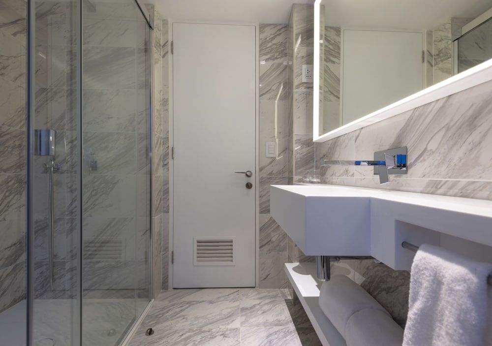 45 by Director Standard Double Room, 1 Queen Bed 5