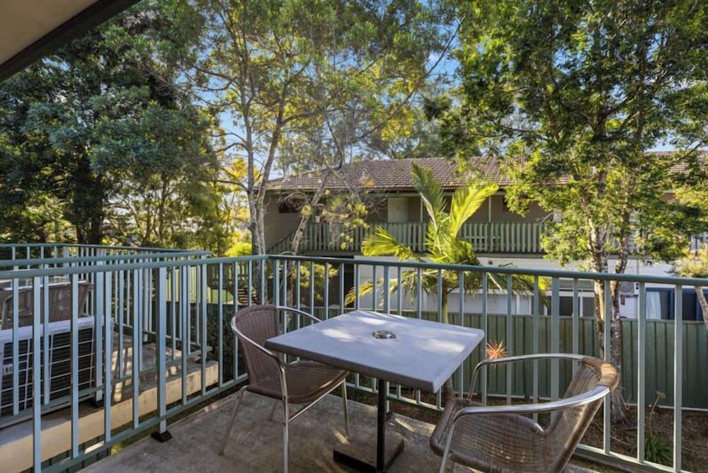 Macquarie Barracks Motor Inn Deluxe Family Room (Not Pet Friendly) 3