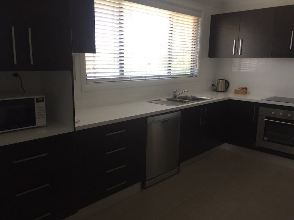 Macquarie Barracks Motor Inn Two Bedroom Apartment (Not Pet Friendly) 4