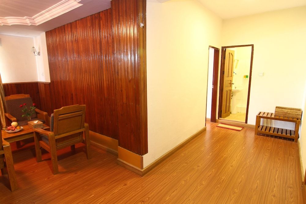 Shwe Htee Hotel Yangon Suite 4