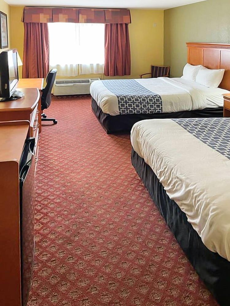 Standard Room, 2 Double Beds, Non Smoking