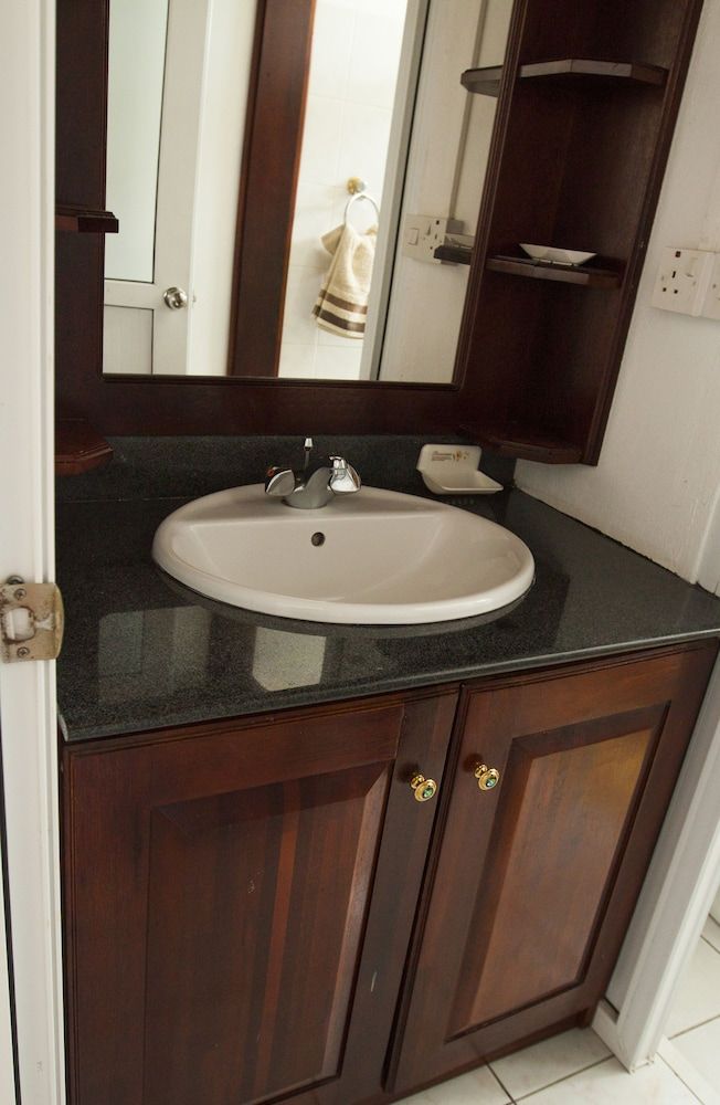 The Impala Mauritius Holiday Rentals Family Apartment, 2 Bedrooms, Terrace 7