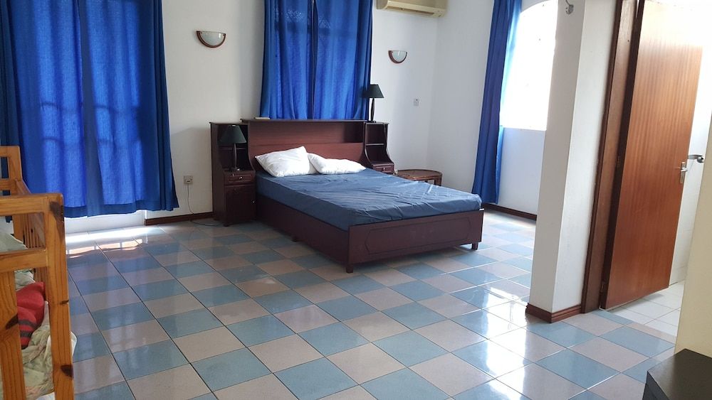 The Impala Mauritius Holiday Rentals Economy Apartment, 1 Bedroom, Ensuite, Courtyard View 2