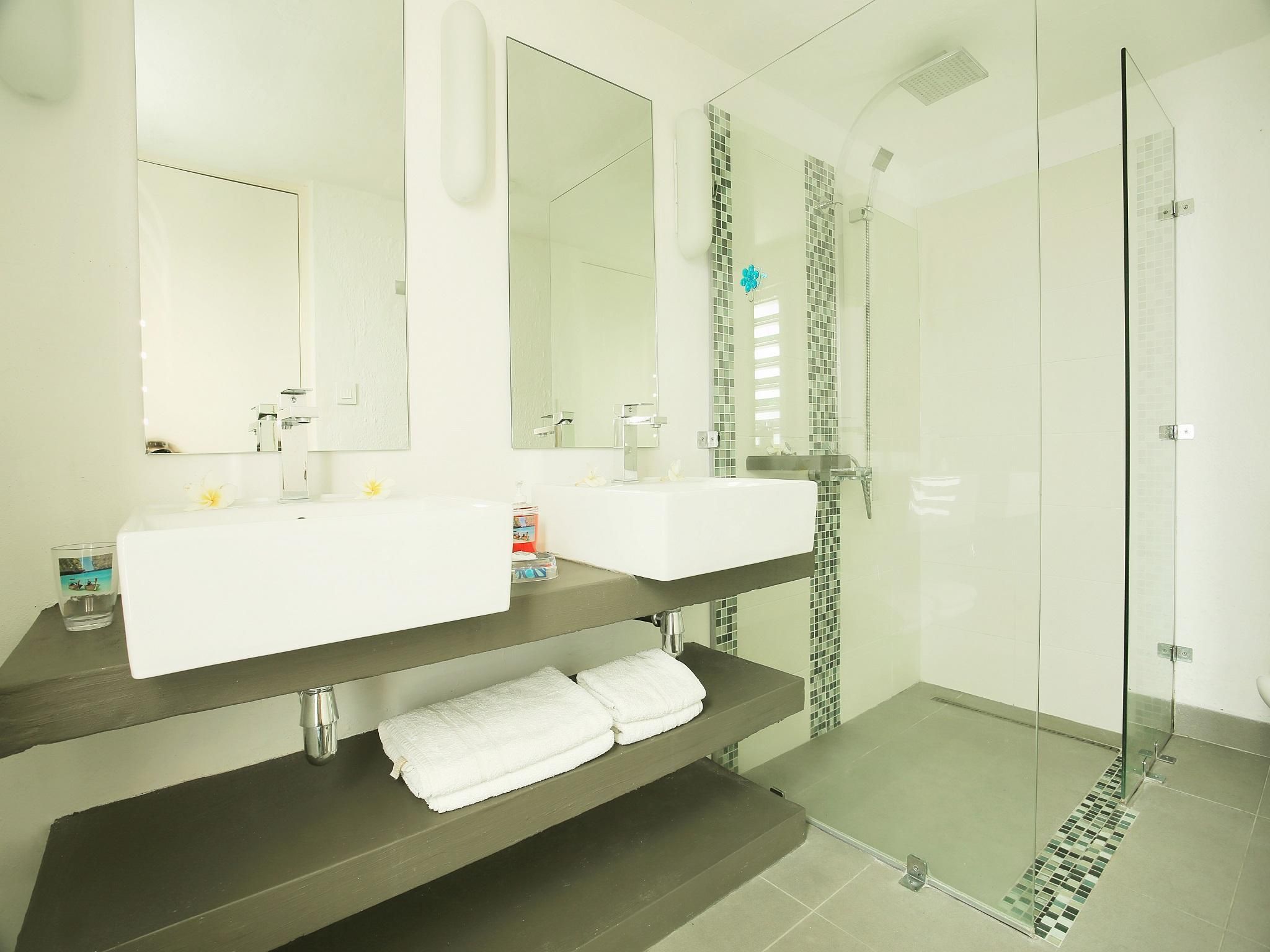 Esprit Libre Restaurant and Guest House Family Suite 3