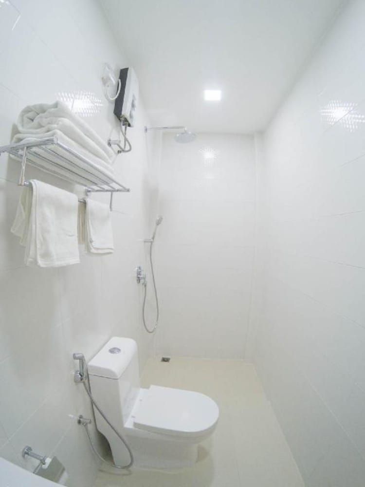 Kokaa Maafushi Deluxe Family Room 4