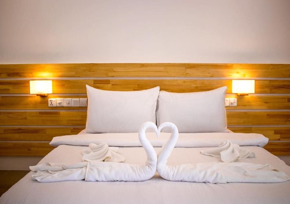 Kokaa Maafushi Standard Double or Twin Room With City View 4