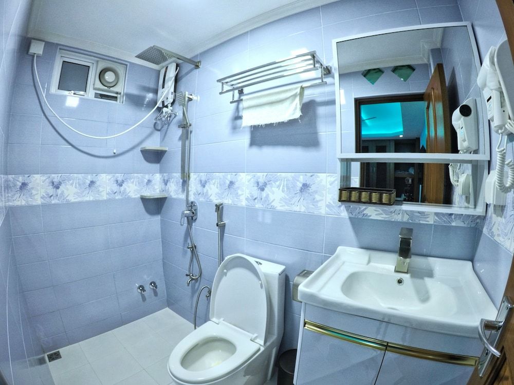 Six In One Superior Double or Twin Room, 1 Double or 2 Twin Beds, Ensuite