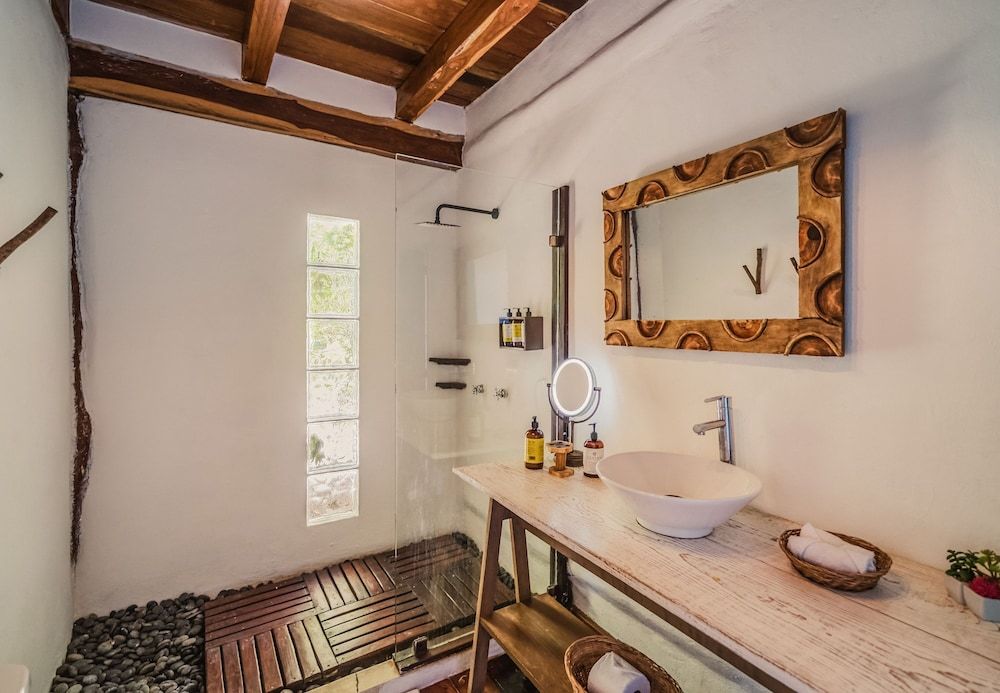 Hotelito Azul Ocean Front Suite 5