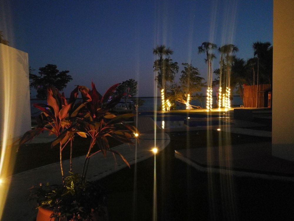 Bacalar 777 Hotel Boutique Family Suite, 1 Bedroom, Bathtub, Lagoon View 3