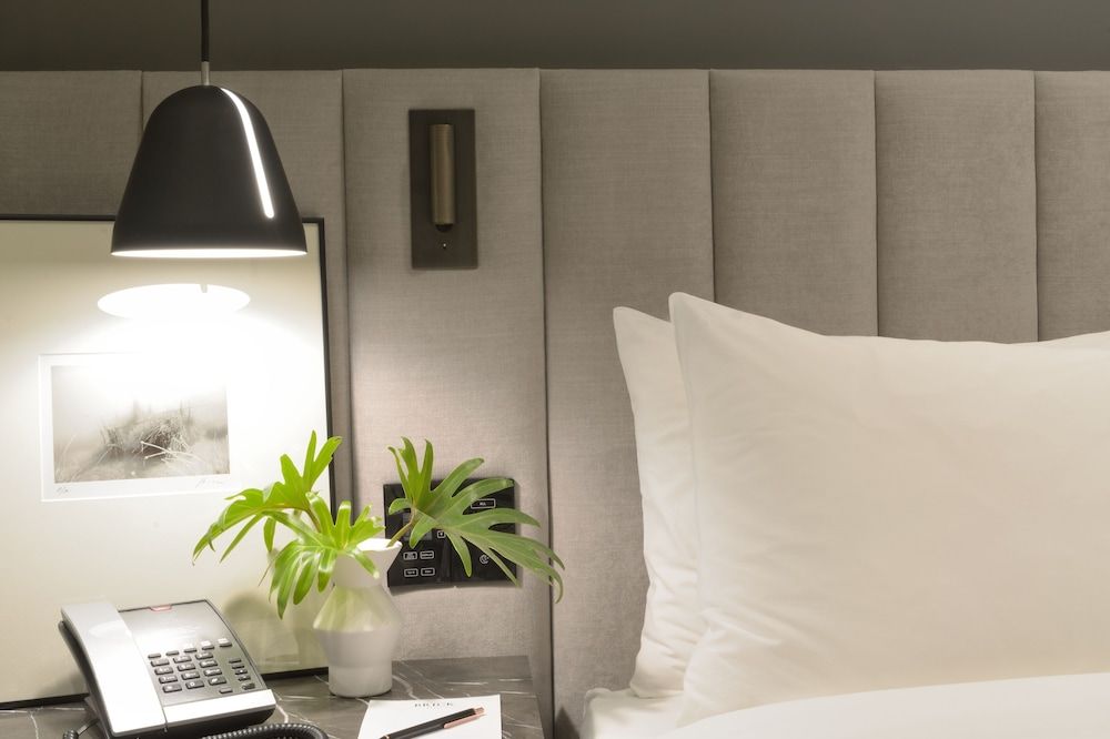 Superior Room, 1 Queen Bed (1)