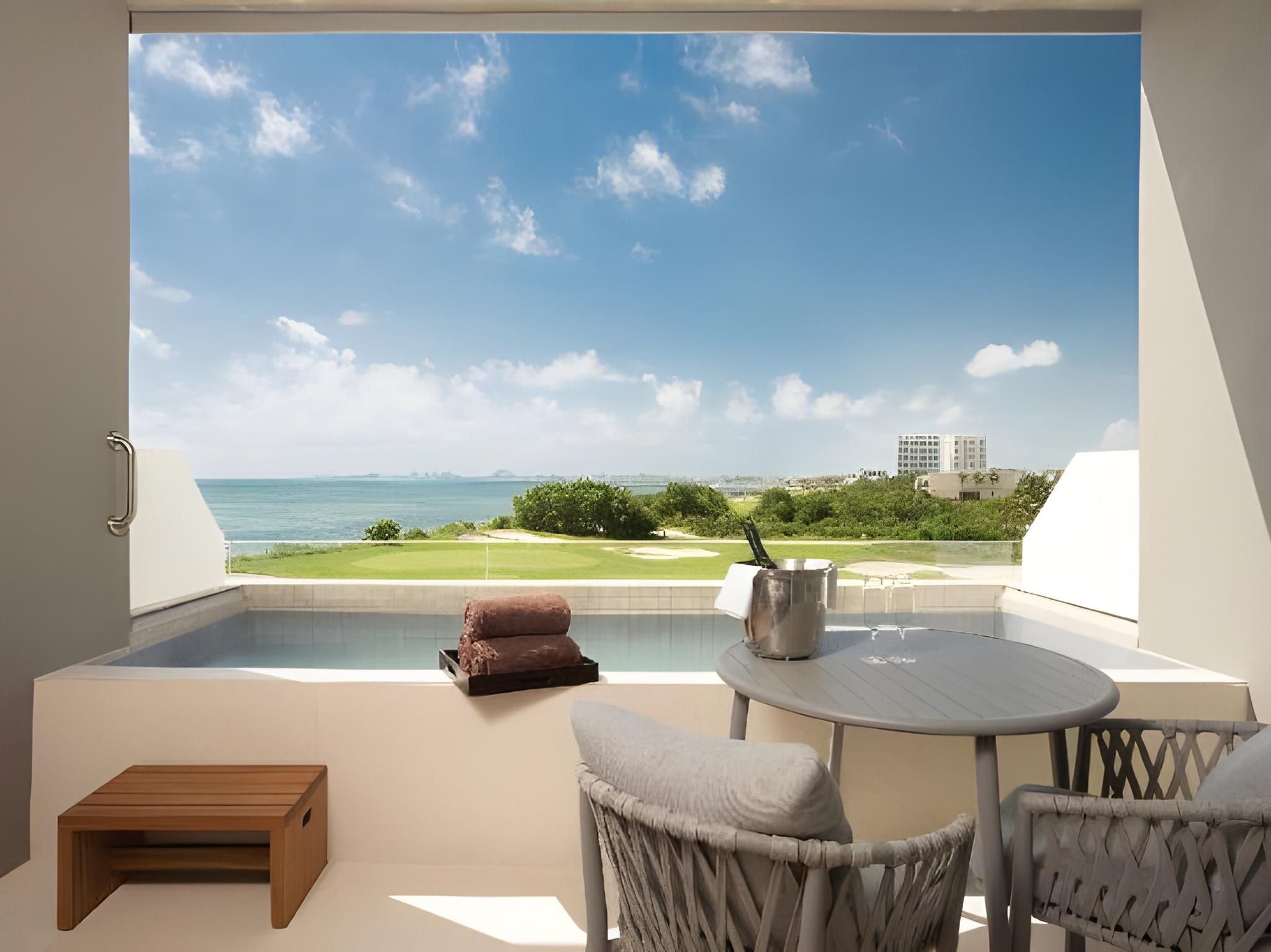 Deluxe Ocean View King