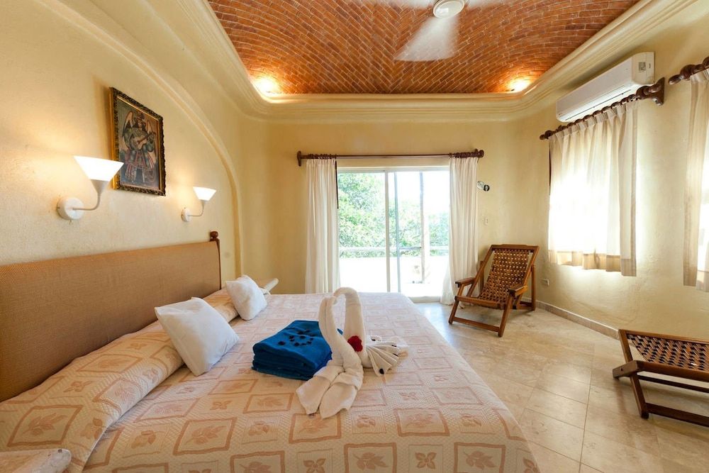 4 bedrooms House