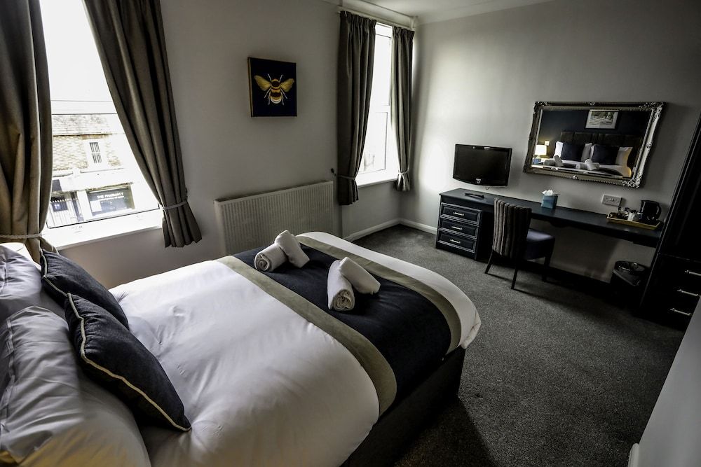 Cumbria Park Hotel Classic Double Room 7