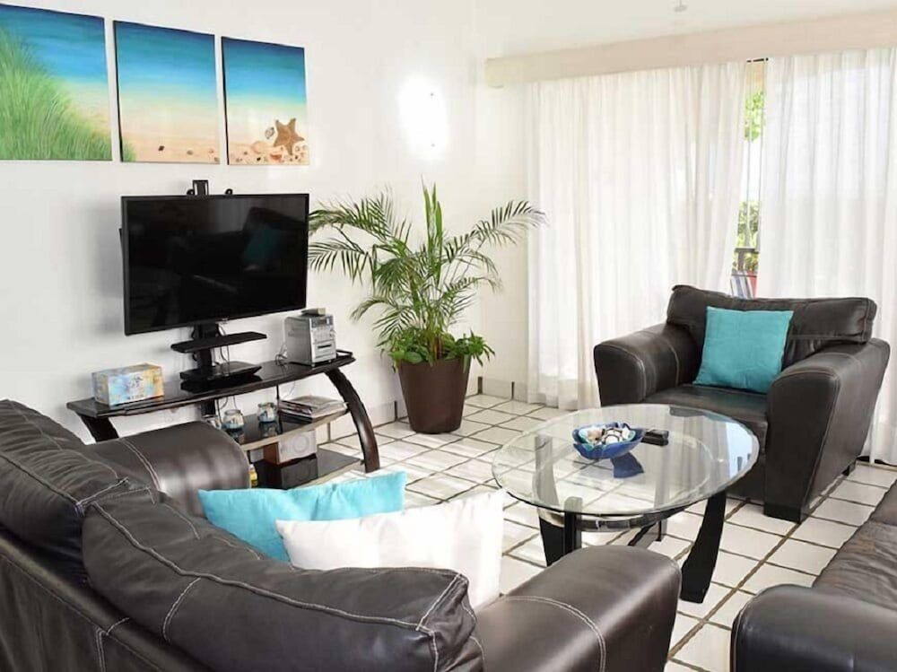 3 Bedrooms Apartment, Oceanview